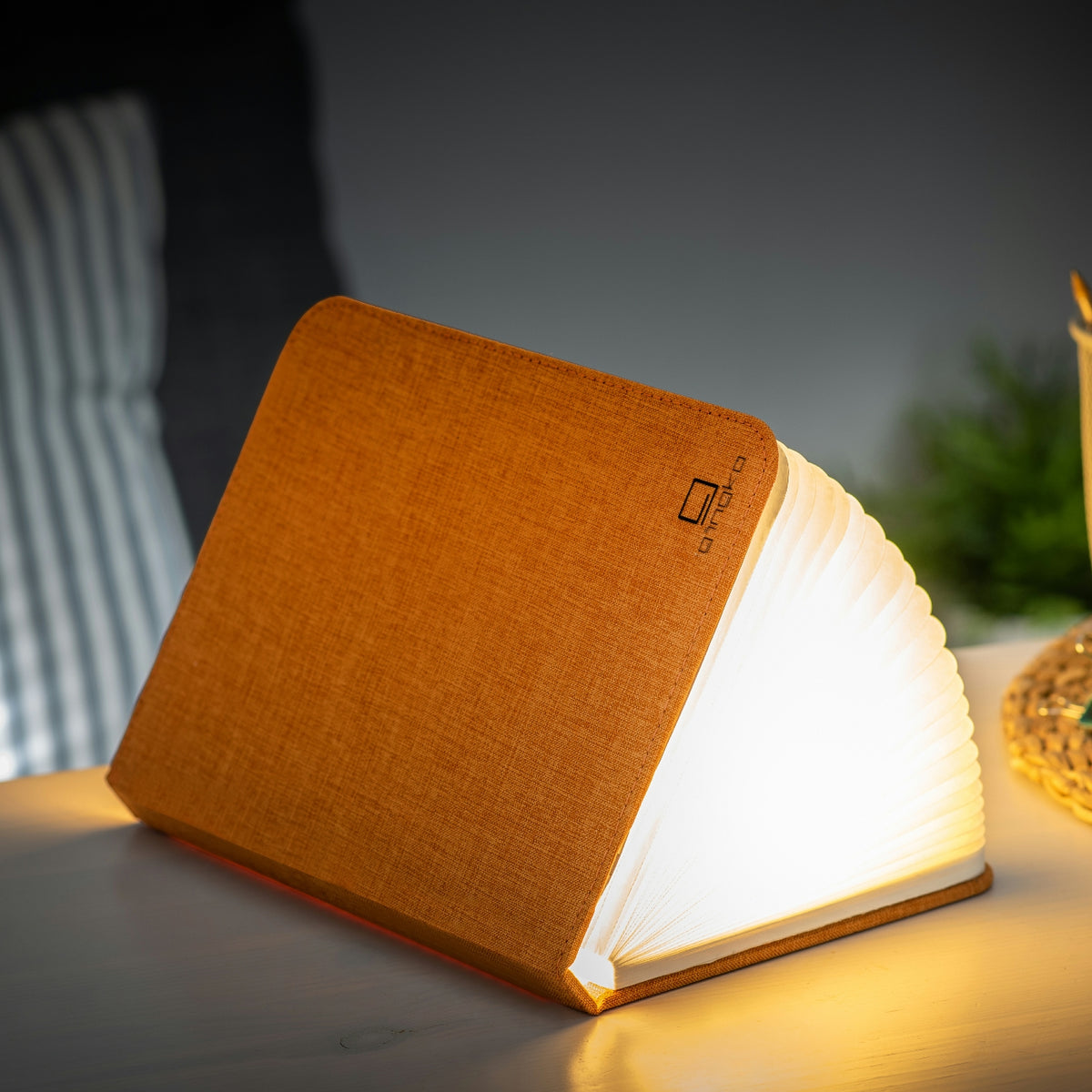 Gingko Large Linen Smart Book Light, Fabric
